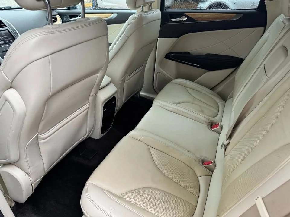 2015 Lincoln MKC - Image 16 of 20