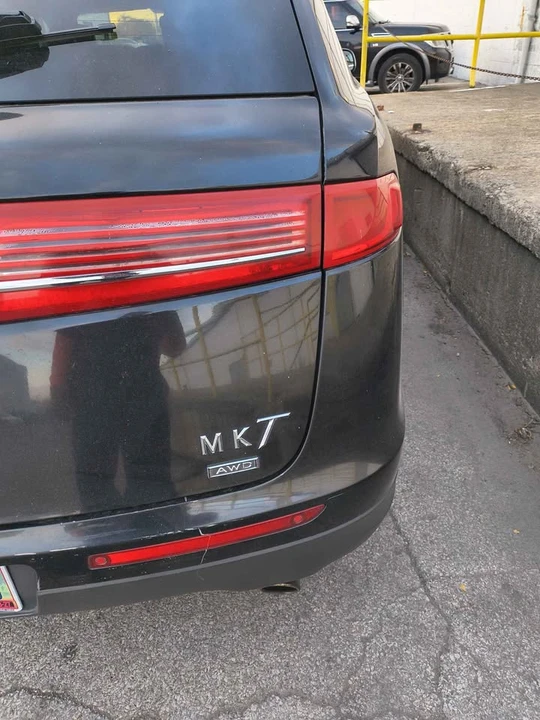 2015 Lincoln MKT - Image 4 of 6