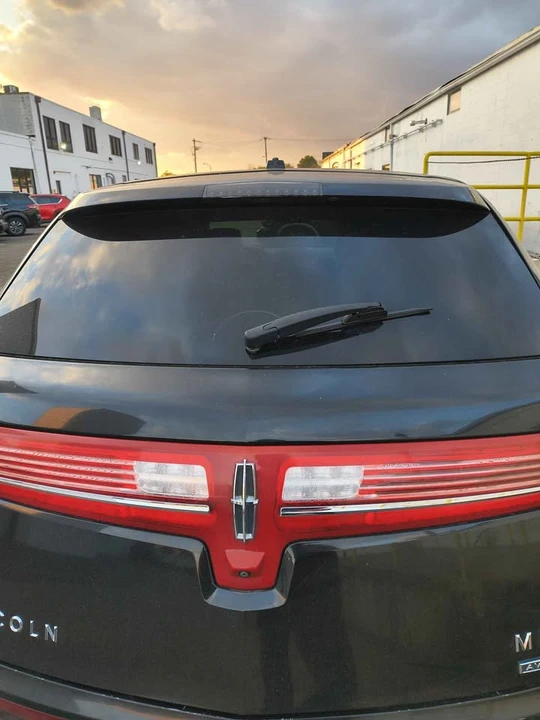 2015 Lincoln MKT - Image 3 of 6