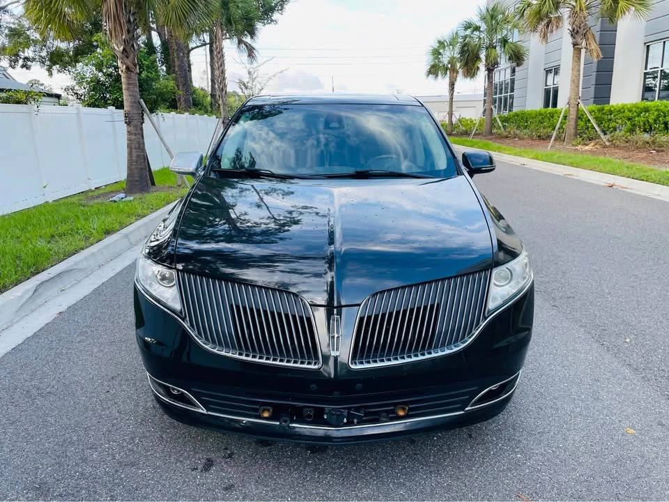 2015 Lincoln MKT - Image 3 of 20