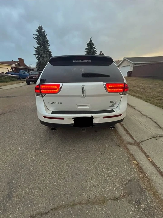 2015 Lincoln MKX - Image 5 of 10