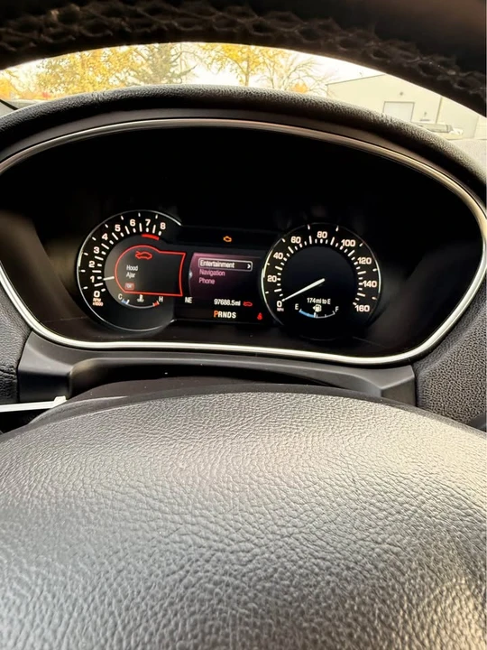 2015 Lincoln MKX - Image 8 of 9