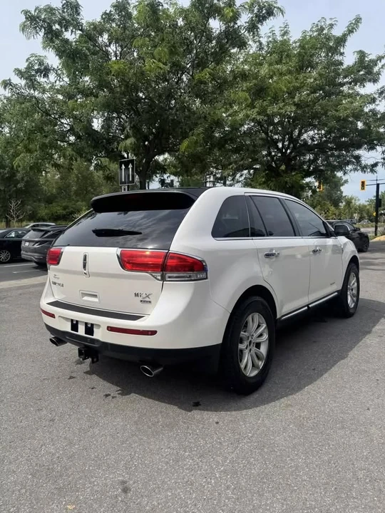 2015 Lincoln MKX - Image 5 of 19
