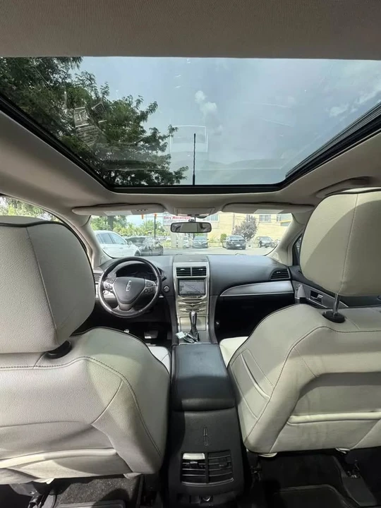 2015 Lincoln MKX - Image 8 of 19