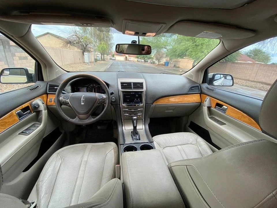 2015 Lincoln MKX - Image 10 of 12