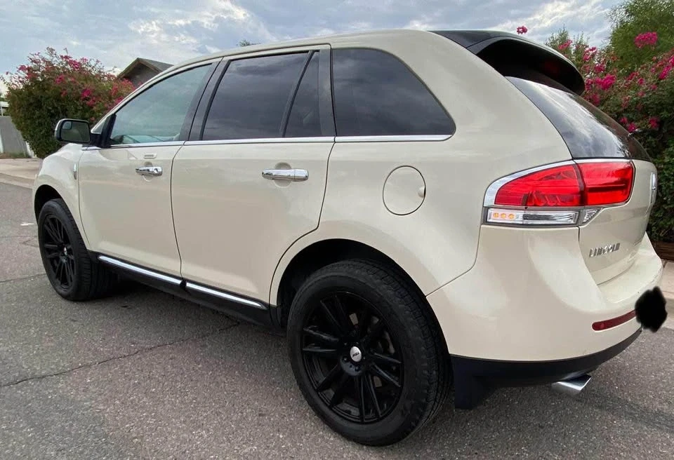 2015 Lincoln MKX - Image 3 of 12