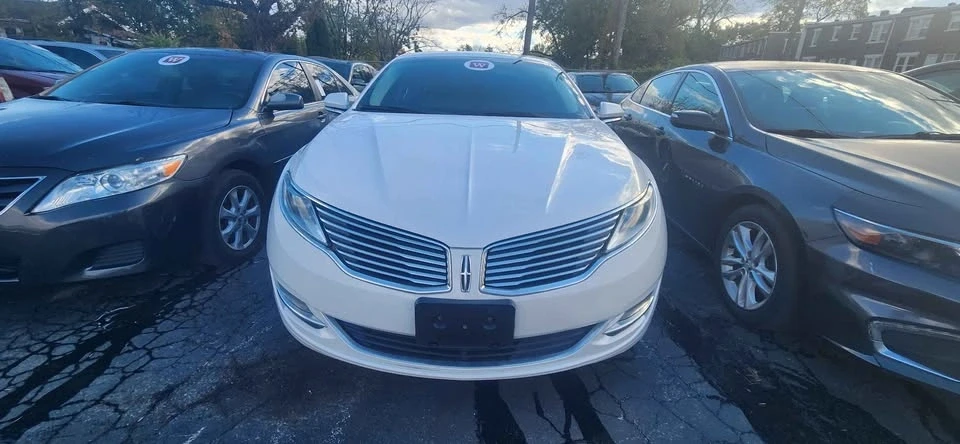 2015 Lincoln MKZ - Image 10 of 11