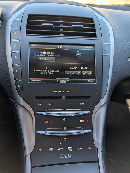 2015 Lincoln MKZ - Image 3 of 10