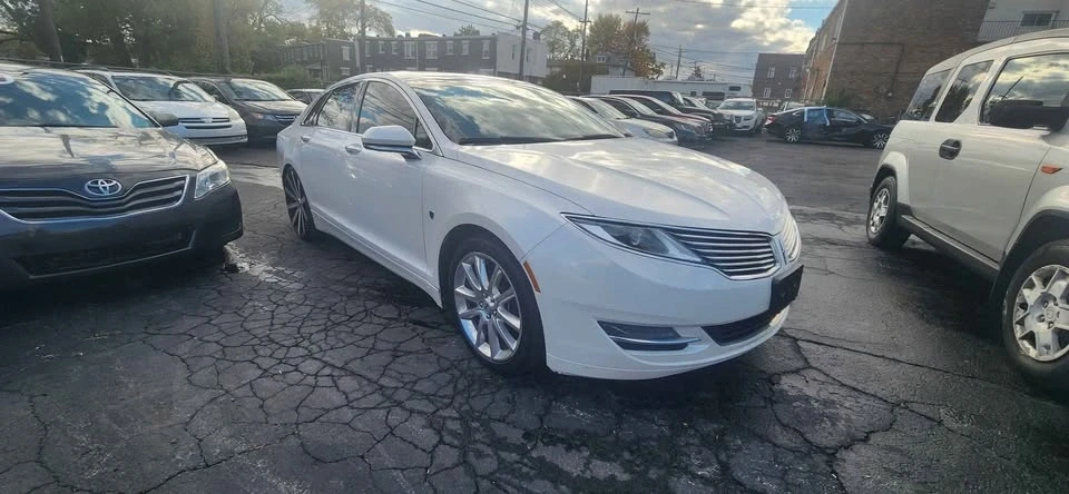 2015 Lincoln MKZ - Image 4 of 11