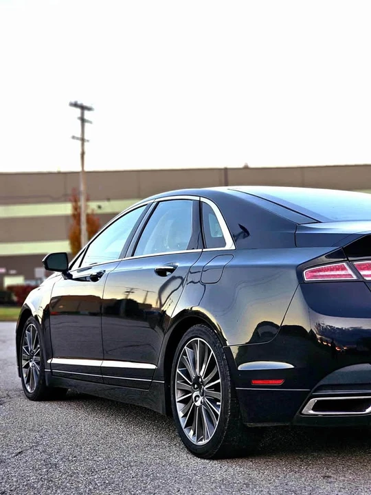 2015 Lincoln MKZ - Image 2 of 20