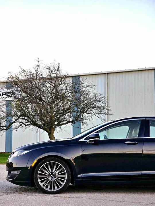 2015 Lincoln MKZ - Image 5 of 20