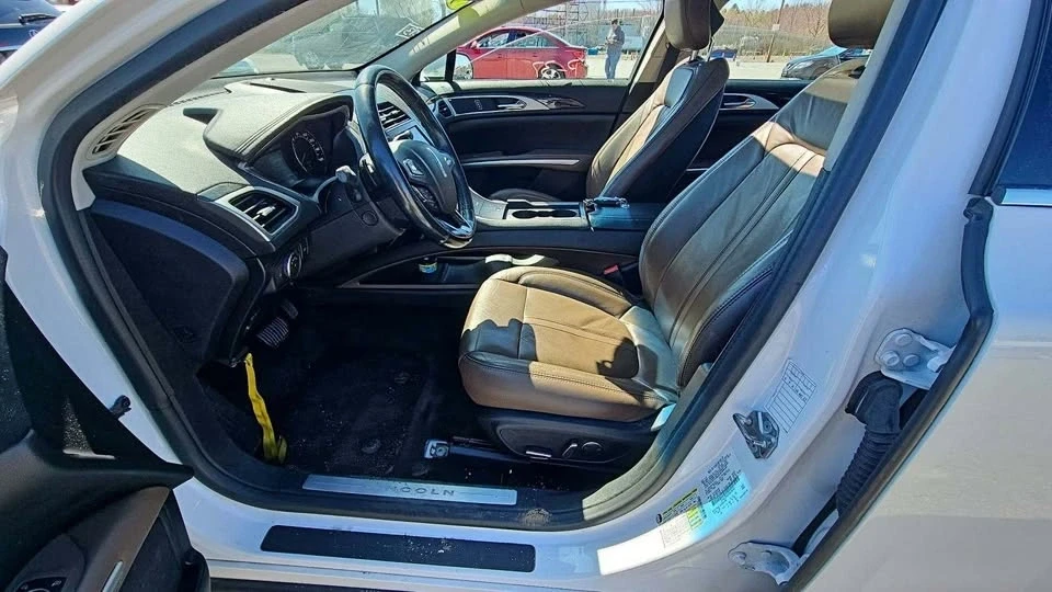 2015 Lincoln MKZ - Image 7 of 10