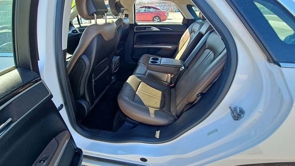 2015 Lincoln MKZ - Image 10 of 10