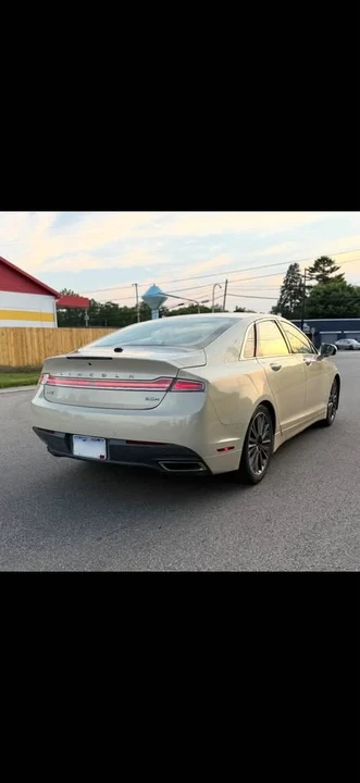 2015 Lincoln MKZ - Image 5 of 8