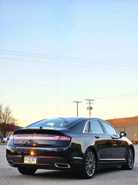2015 Lincoln MKZ - Image 9 of 20