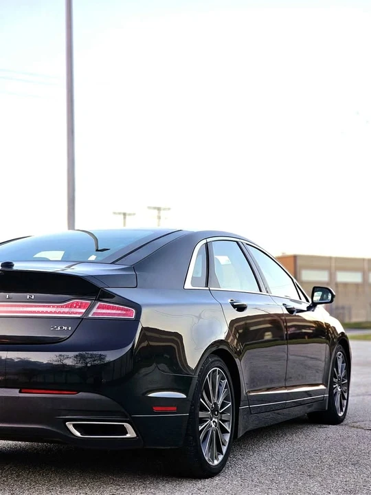 2015 Lincoln MKZ - Image 8 of 20