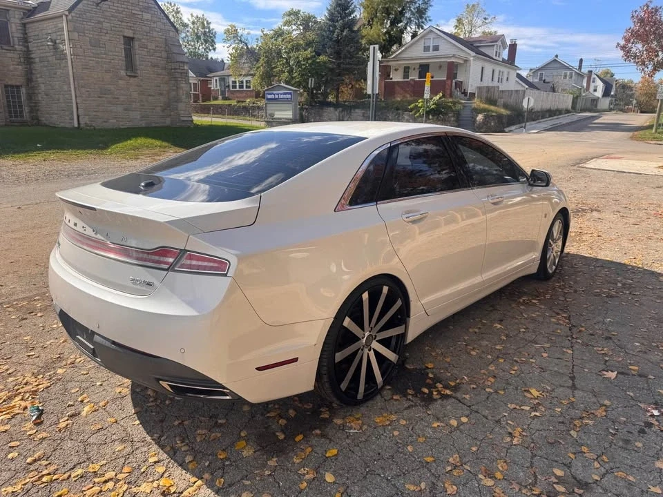 2015 Lincoln MKZ - Image 4 of 7