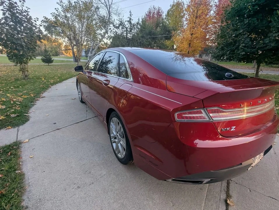 2015 Lincoln MKZ - Image 6 of 10