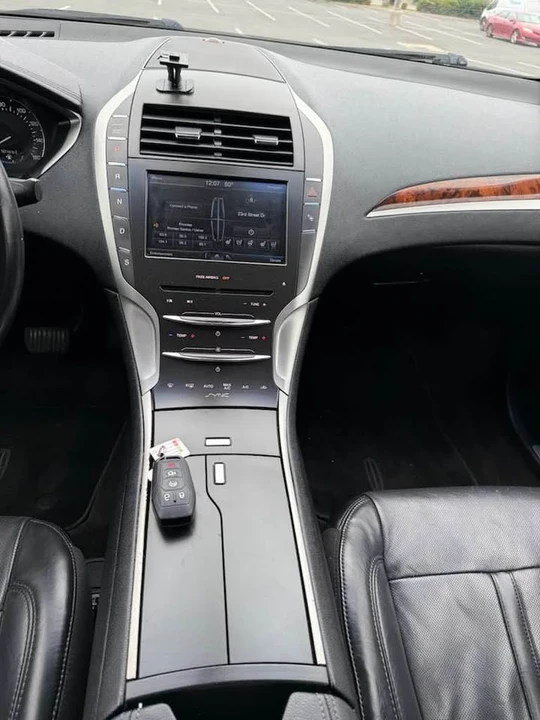 2015 Lincoln MKZ - Image 15 of 16