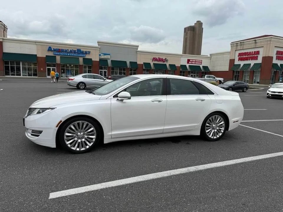 2015 Lincoln MKZ - Image 5 of 16