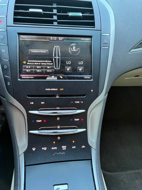 2015 Lincoln MKZ - Image 9 of 11
