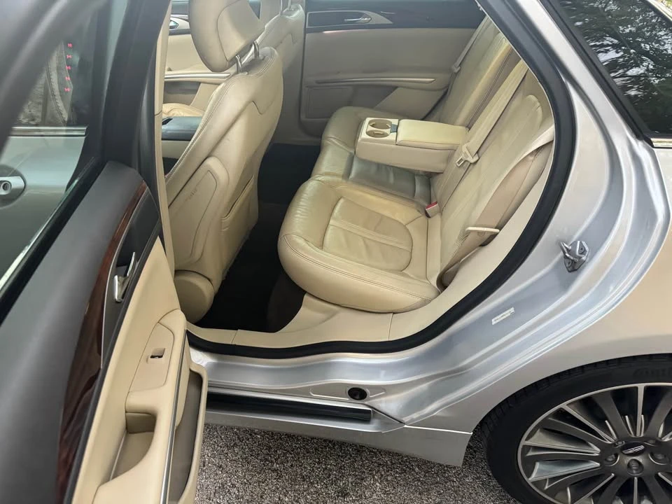 2015 Lincoln MKZ - Image 7 of 9