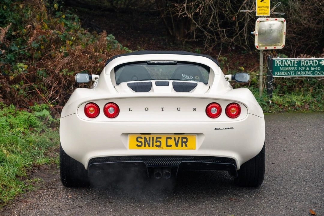 2015 Lotus Elise Series 3 - Image 5 of 30