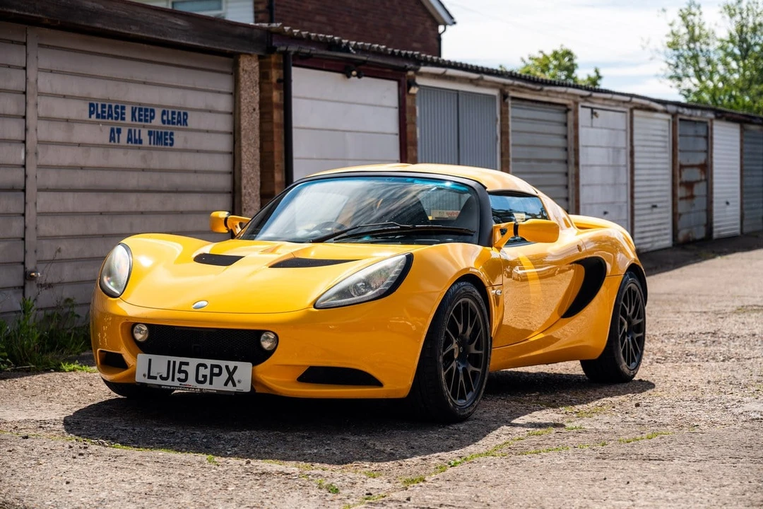 2015 Lotus Elise - Image 16 of 30