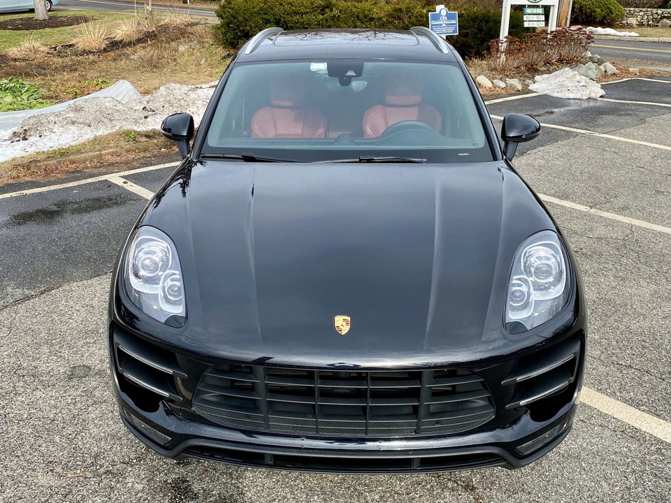 2015 Porsche Macan Turbo - Image 10 of 25