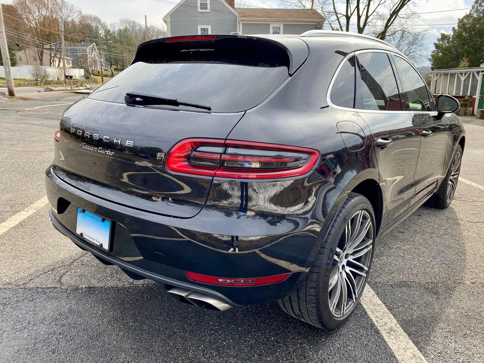 2015 Porsche Macan Turbo - Image 5 of 25