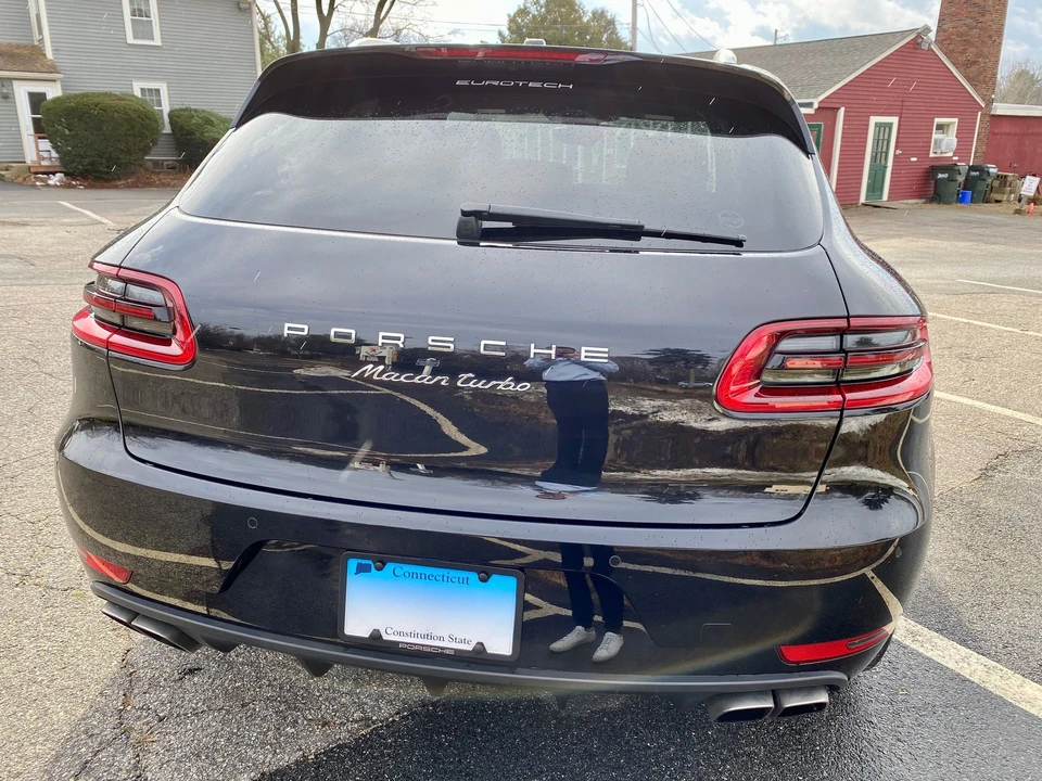 2015 Porsche Macan Turbo - Image 6 of 25