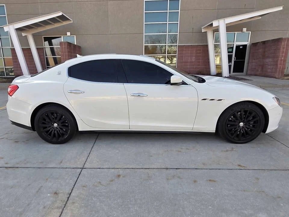2015 Maserati Ghibli 3rd Gen - Image 3 of 20