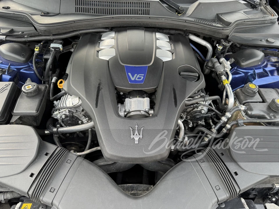2015 Maserati Ghibli 3rd Gen - Image 5 of 19