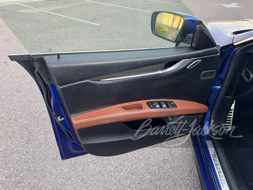 2015 Maserati Ghibli 3rd Gen - Image 8 of 19