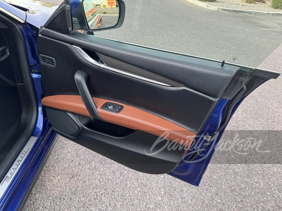 2015 Maserati Ghibli 3rd Gen - Image 10 of 19