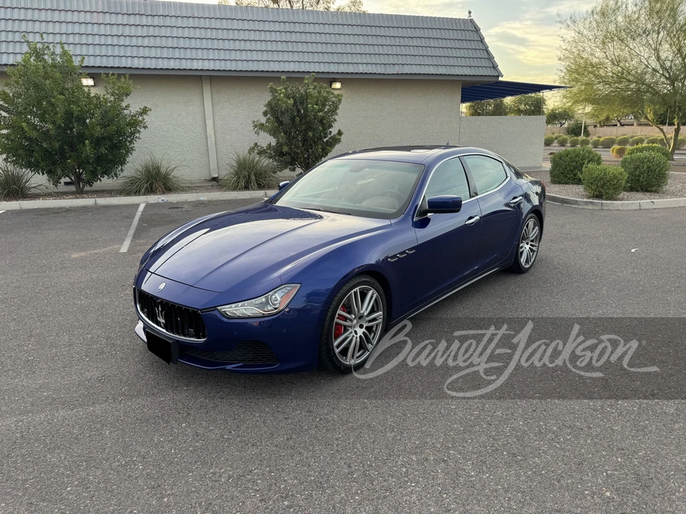 2015 Maserati Ghibli 3rd Gen - Image 17 of 19
