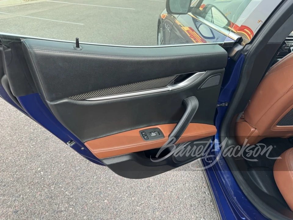 2015 Maserati Ghibli 3rd Gen - Image 11 of 19