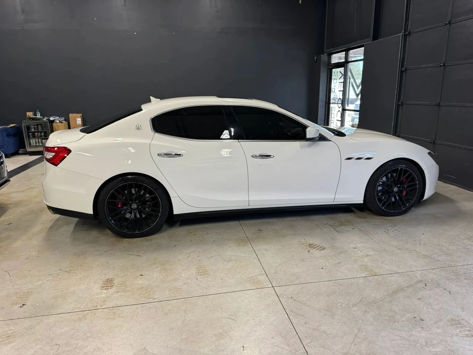 2015 Maserati Ghibli 3rd Gen - Image 24 of 31