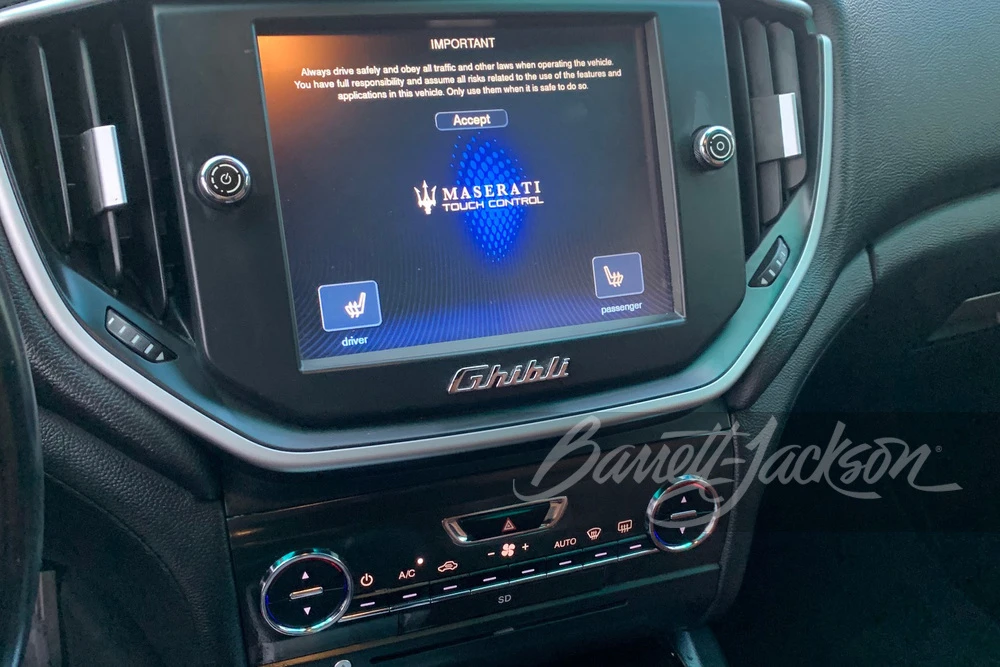 2015 Maserati Ghibli 3rd Gen - Image 10 of 12