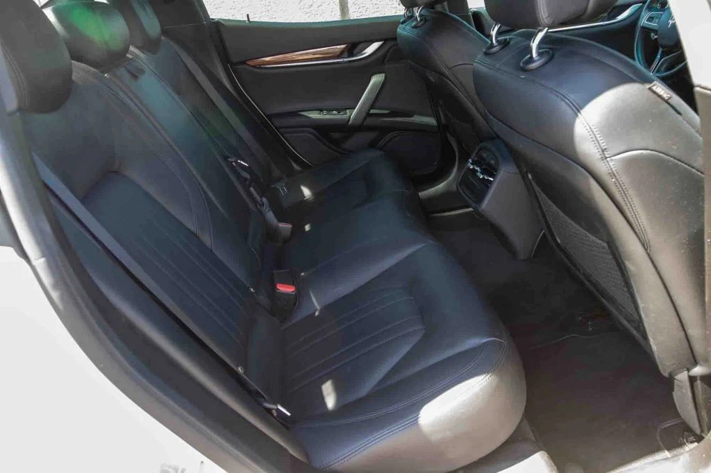 2015 Maserati Ghibli 3rd Gen - Image 26 of 28