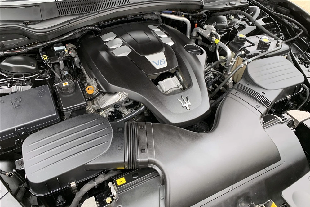 2015 Maserati Ghibli 3rd Gen - Image 3 of 5
