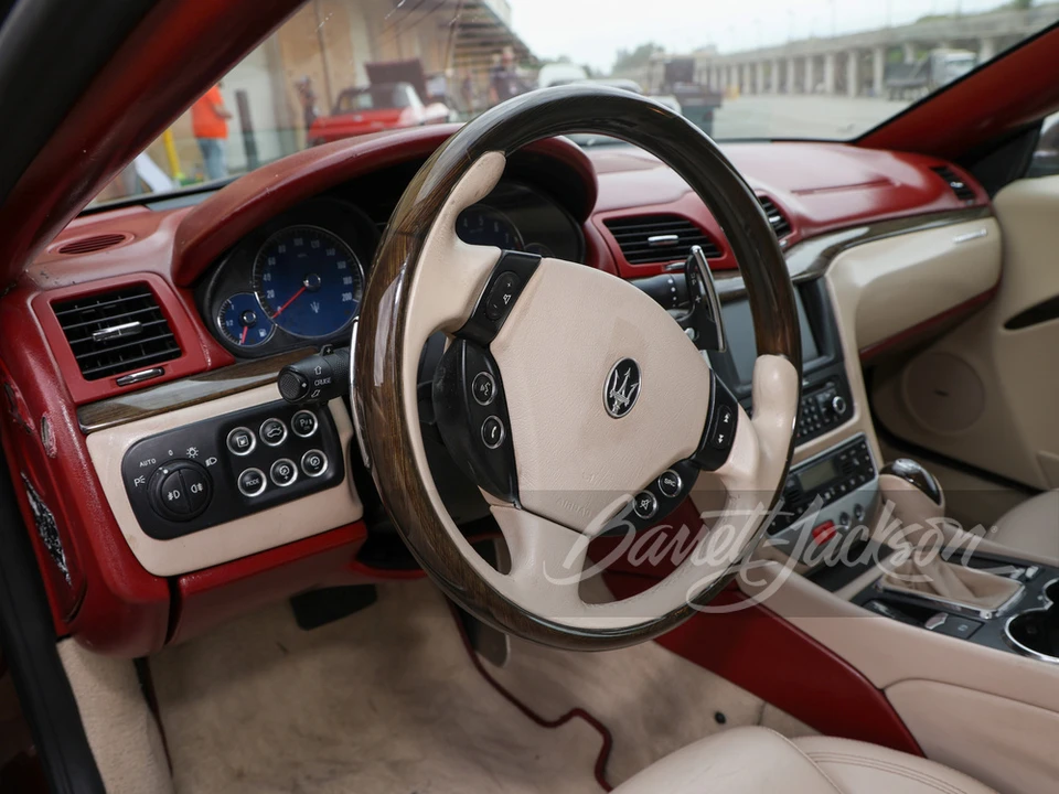 2015 Maserati GranTurismo 1st Gen - Image 6 of 9