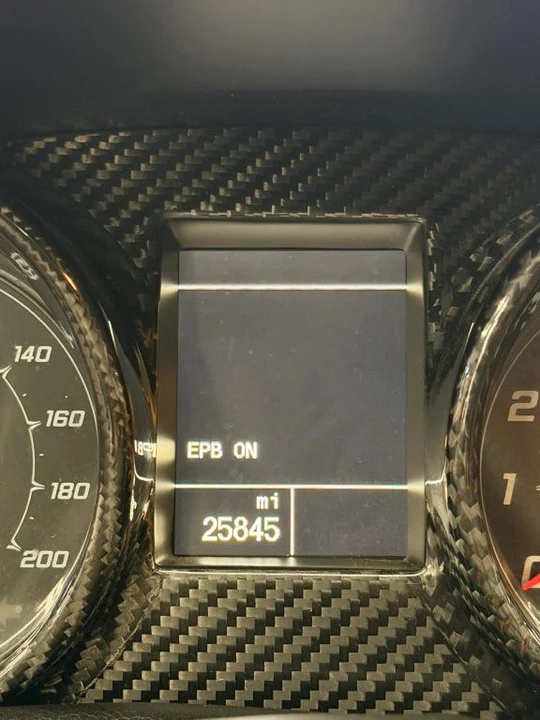 2015 Maserati GranTurismo 1st Gen - Image 6 of 7