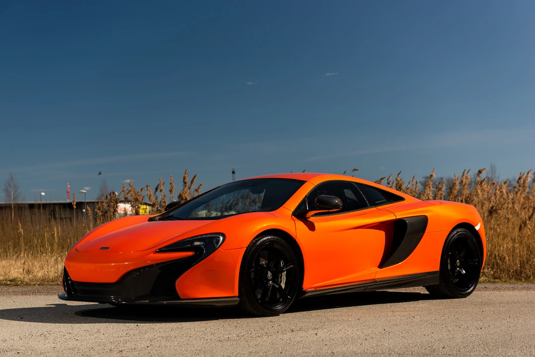 2015 McLaren 650S - Image 4 of 31