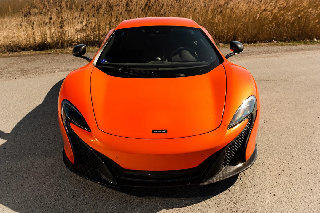 2015 McLaren 650S - Image 18 of 31