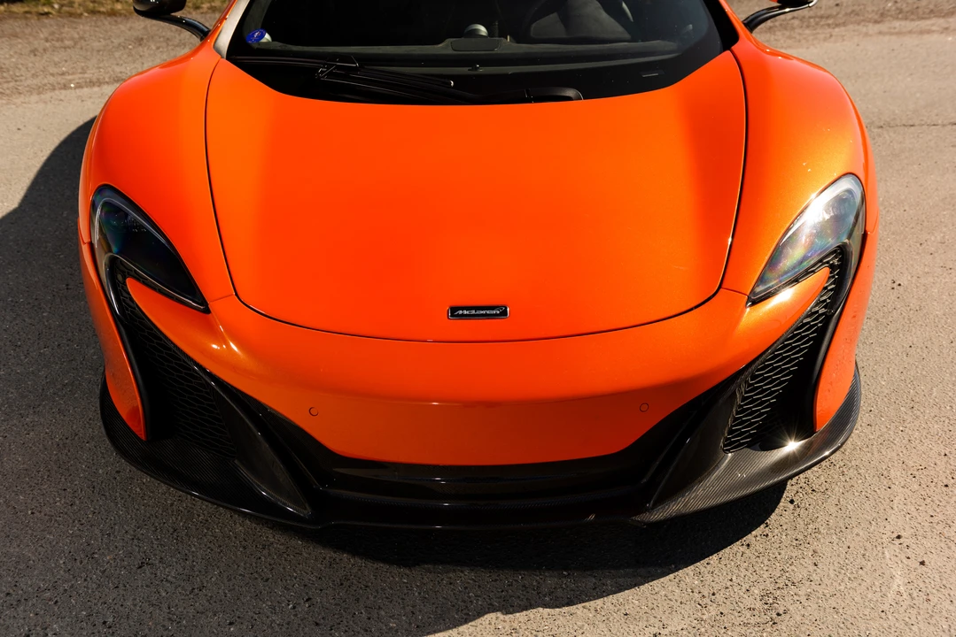2015 McLaren 650S - Image 19 of 31