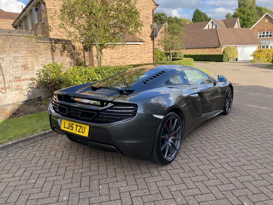 2015 McLaren 650S - Image 25 of 31
