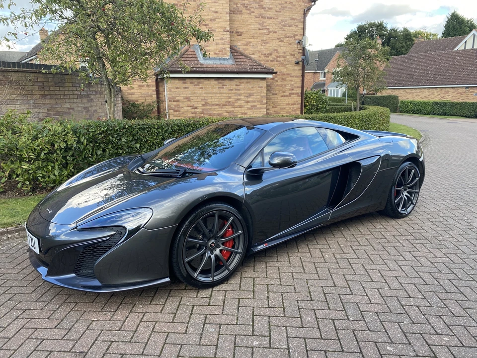 2015 McLaren 650S - Image 3 of 31