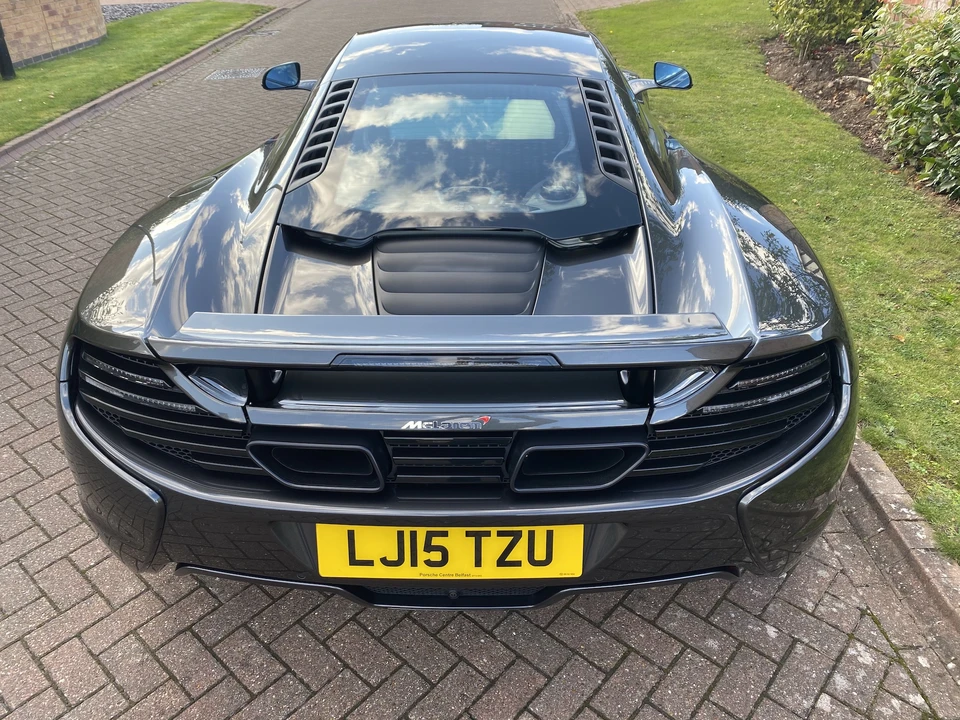 2015 McLaren 650S - Image 10 of 31