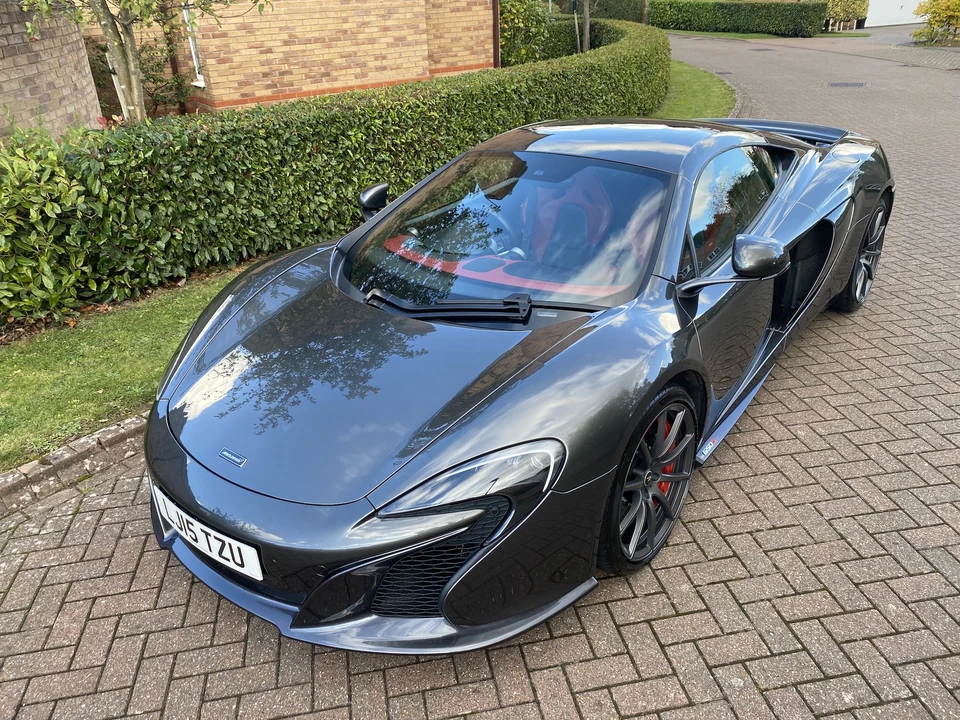 2015 McLaren 650S - Image 17 of 31